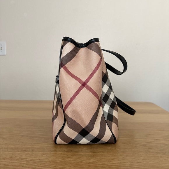 Burberry Tote Bag - Picture 12 of 17